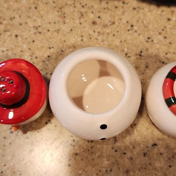 Snowman Stackable Salt & Pepper Shaker Figure - Picture 4 of 7